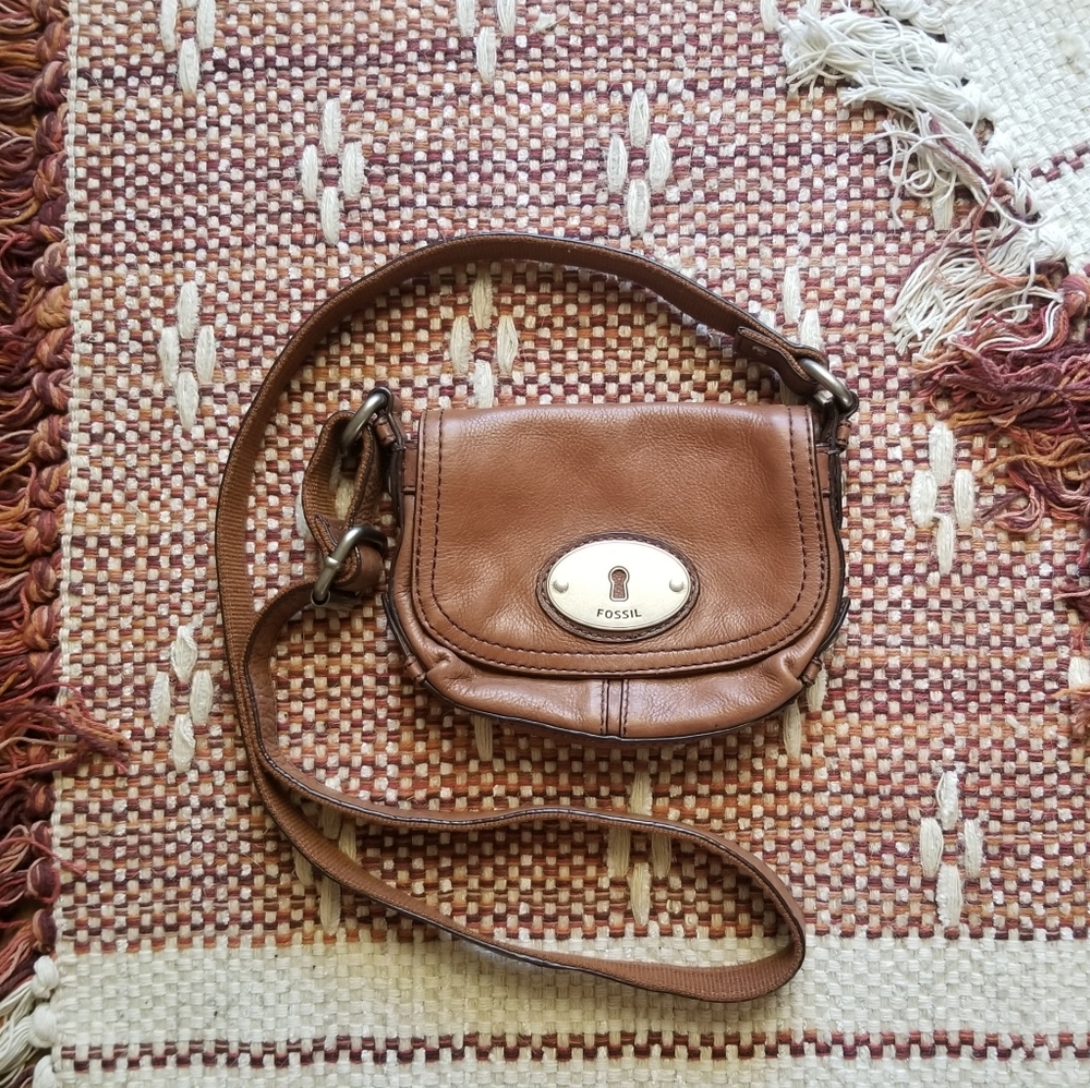 🗝FOSSIL maddox mini crossbody🗝